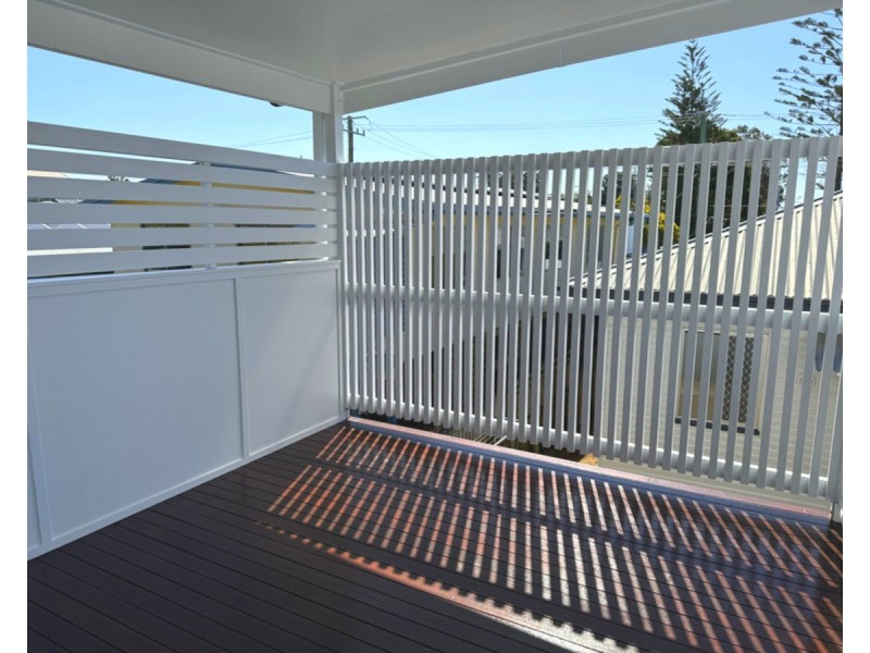 11 Clayton Street, Sandgate QLD 4017