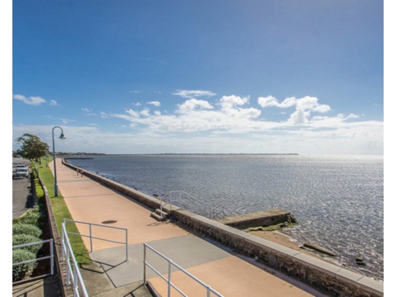 11 Clayton Street, Sandgate QLD 4017