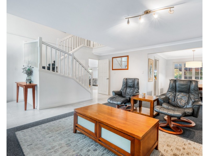 15 Voyager Circuit, Bridgeman Downs QLD 4035