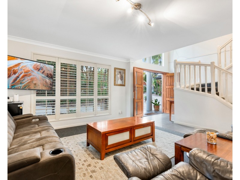 15 Voyager Circuit, Bridgeman Downs QLD 4035