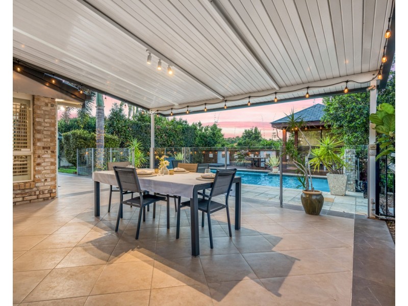 15 Voyager Circuit, Bridgeman Downs QLD 4035