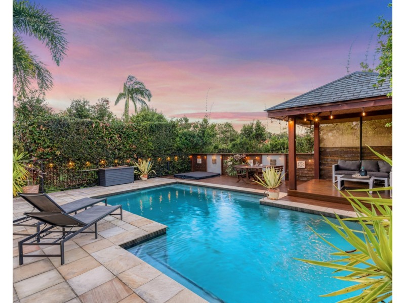 15 Voyager Circuit, Bridgeman Downs QLD 4035