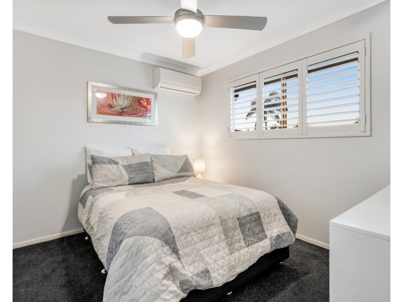 15 Voyager Circuit, Bridgeman Downs QLD 4035