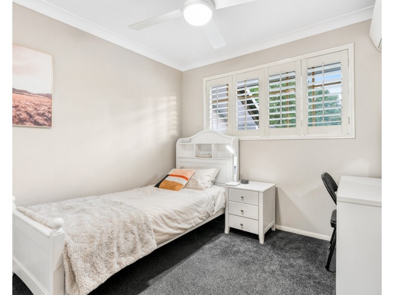 15 Voyager Circuit, Bridgeman Downs QLD 4035