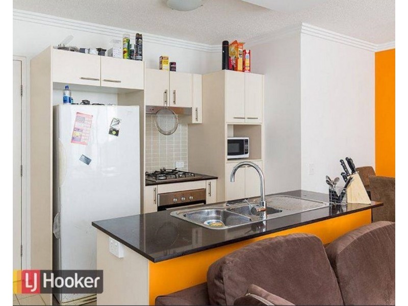 207/392 Hamilton Road, Chermside QLD 4032