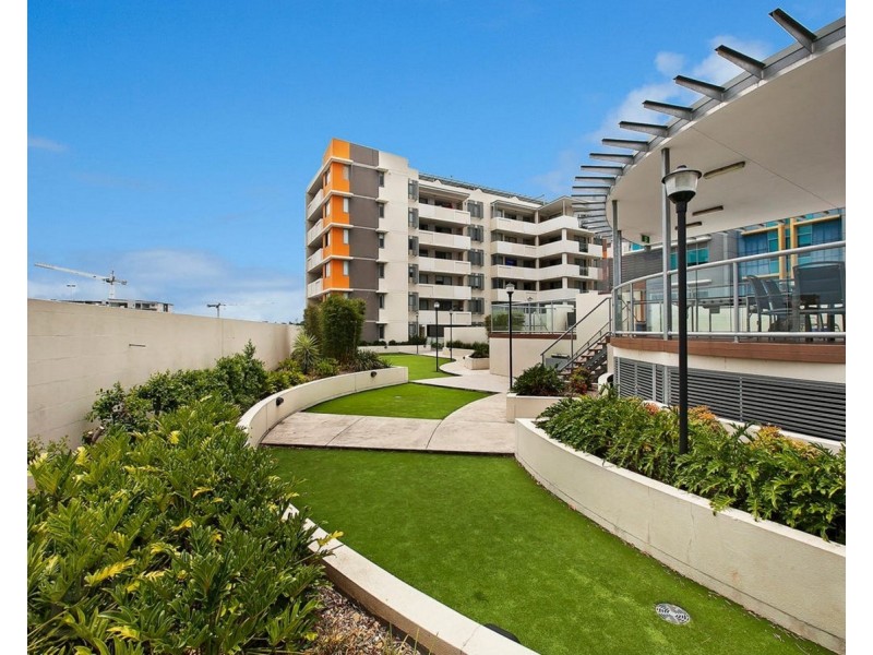 207/392 Hamilton Road, Chermside QLD 4032