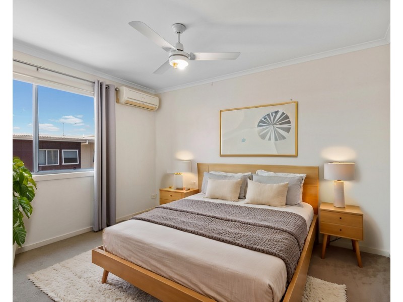 1/15 Binkar Street, Chermside QLD 4032