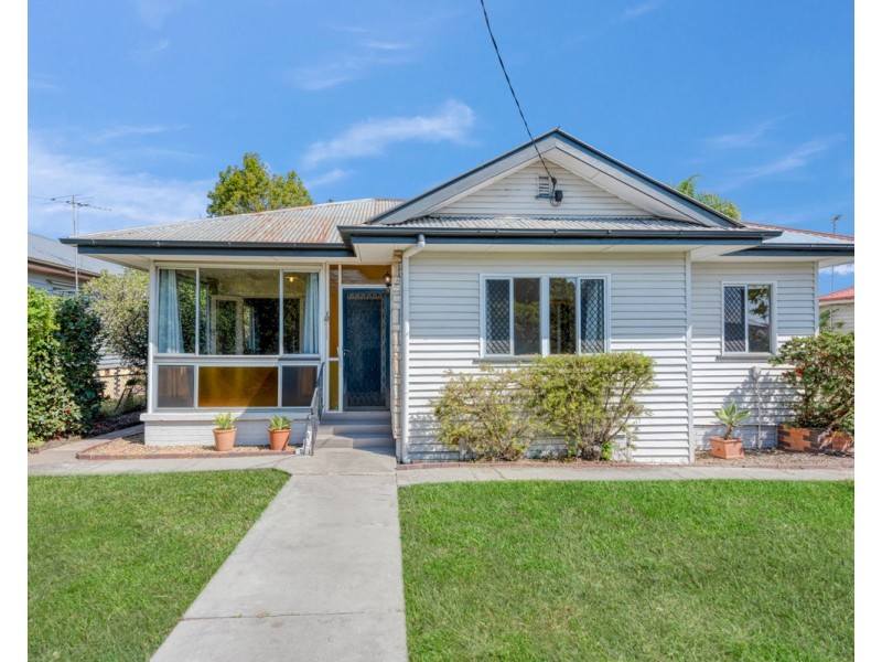 292 Hamilton Road, Chermside QLD 4032