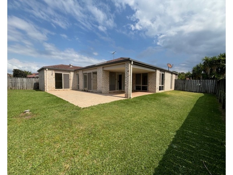 17 Village Way, Bracken Ridge QLD 4017