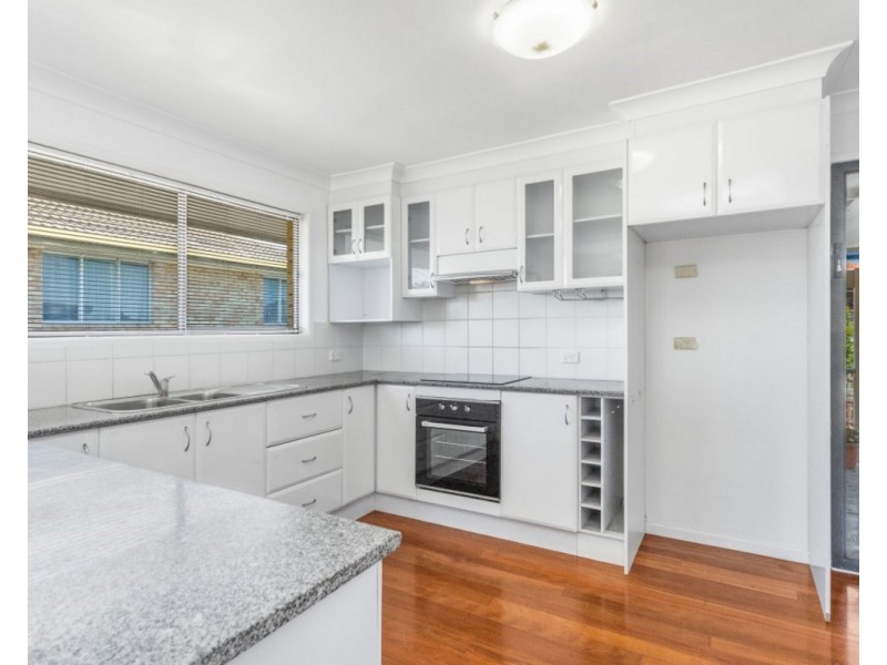 8 Hayman Street, Boondall QLD 4034