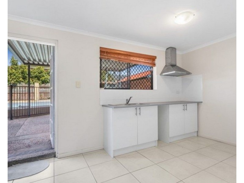 8 Hayman Street, Boondall QLD 4034