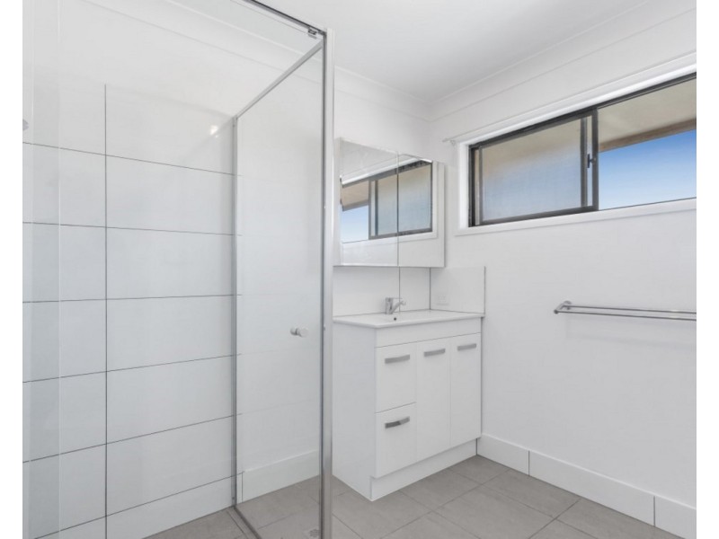 8 Hayman Street, Boondall QLD 4034