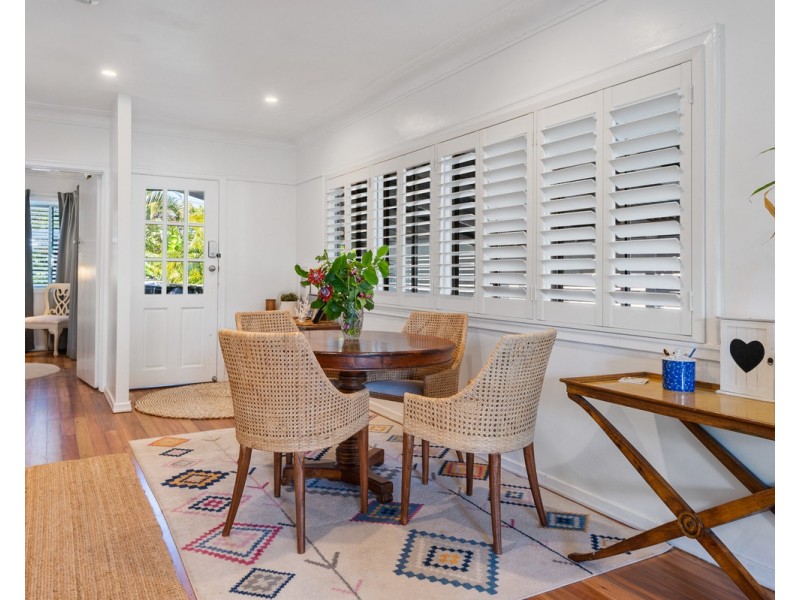 9 Bradfield Street, Brighton QLD 4017