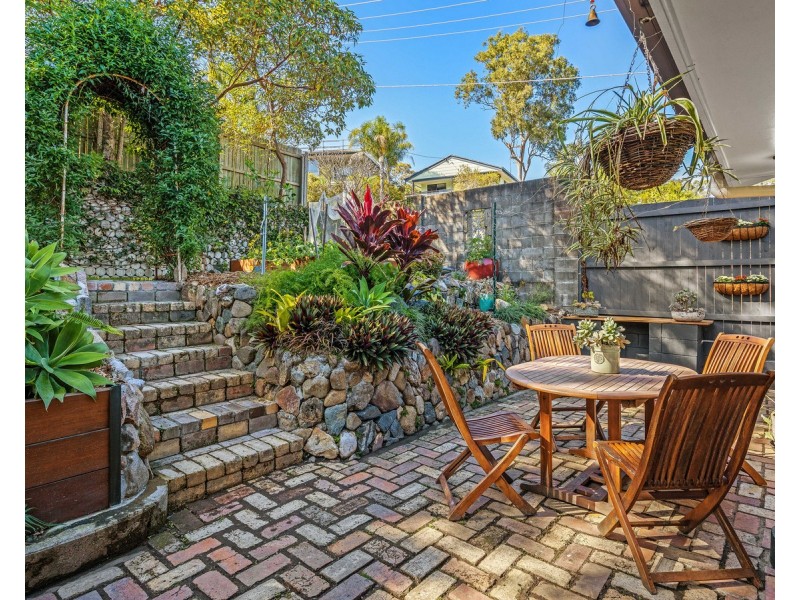 42 Tarnook Drive, Ferny Hills QLD 4055