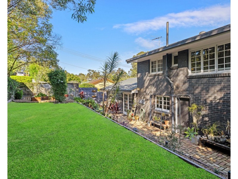 42 Tarnook Drive, Ferny Hills QLD 4055