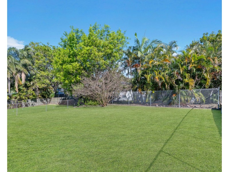 8 Eastbourne Street, Chermside West QLD 4032