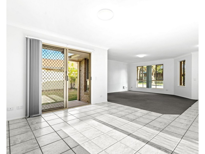 132 Silkyoak Circuit, Fitzgibbon QLD 4018