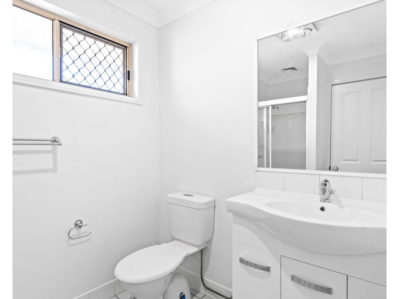 132 Silkyoak Circuit, Fitzgibbon QLD 4018