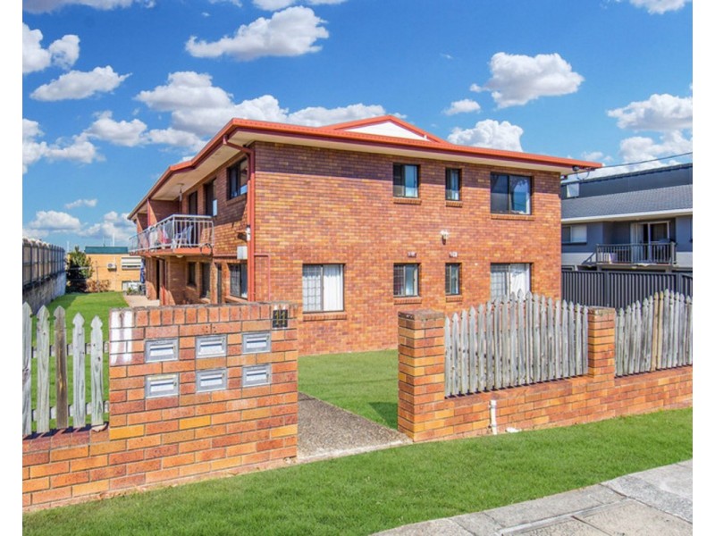 2/11 Pilba Street, Chermside QLD 4032