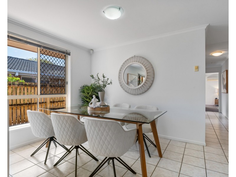 6 Hibiscus Circuit, Fitzgibbon QLD 4018