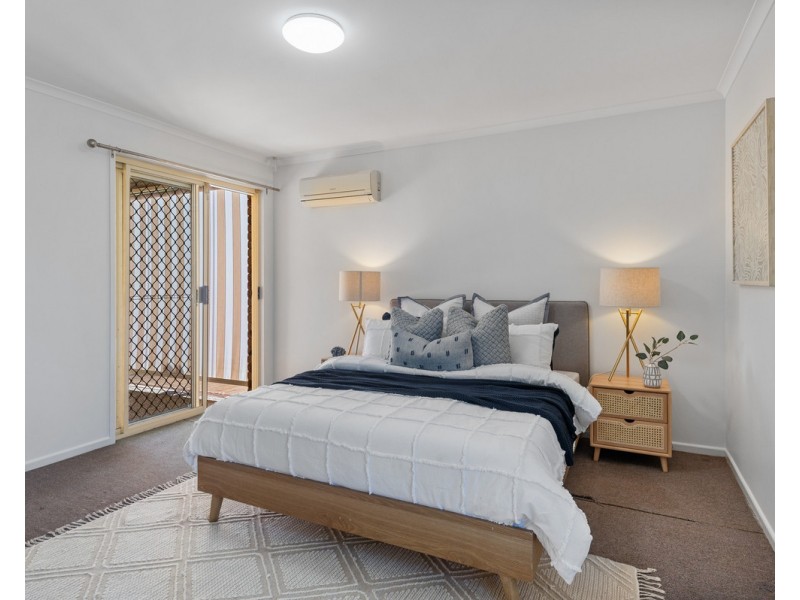 6 Hibiscus Circuit, Fitzgibbon QLD 4018