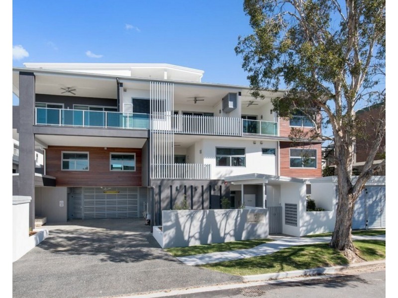 3/7 Durham Street, Coorparoo QLD 4151