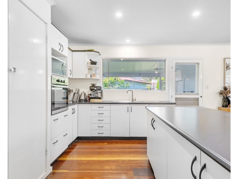 43 Cranbourne Street, Chermside West QLD 4032