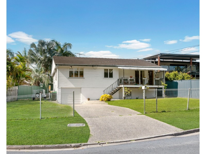 43 Cranbourne Street, Chermside West QLD 4032