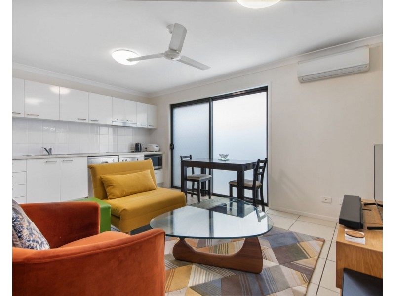 1/35 Lavender Place, Fitzgibbon QLD 4018