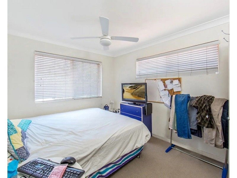 2/2 Henry Street, Chermside QLD 4032