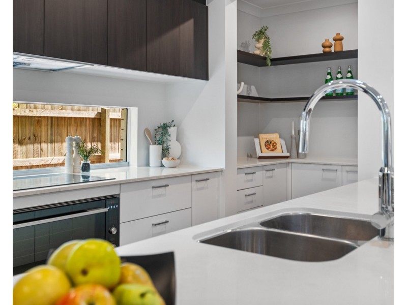 39 Dundonald Street, Everton Park QLD 4053