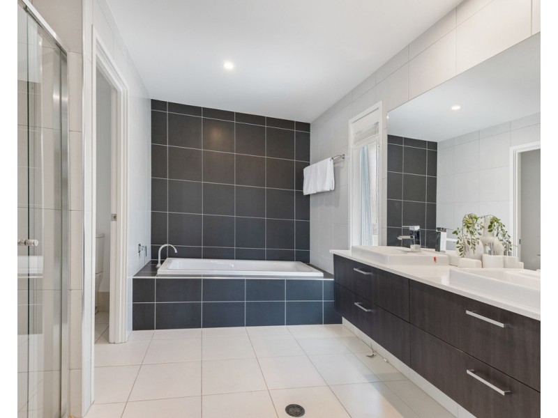 39 Dundonald Street, Everton Park QLD 4053