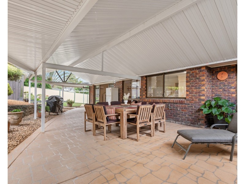 3 Eyre Avenue, Petrie QLD 4502