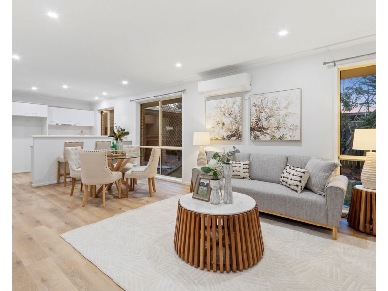 28 Walton Cresent, Murrumba Downs QLD 4503