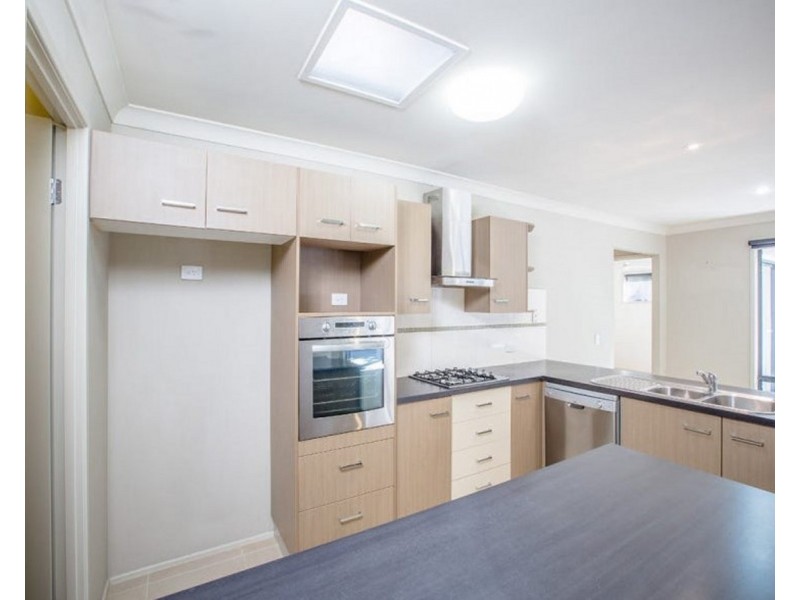 1 Waterlily Circuit, Carseldine QLD 4034