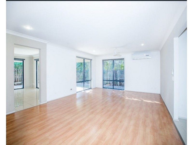 1 Waterlily Circuit, Carseldine QLD 4034