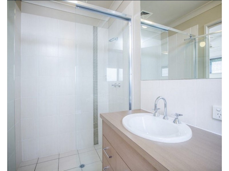 1 Waterlily Circuit, Carseldine QLD 4034