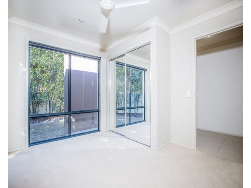 1 Waterlily Circuit, Carseldine QLD 4034