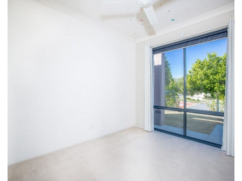 1 Waterlily Circuit, Carseldine QLD 4034