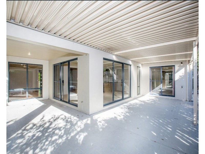 1 Waterlily Circuit, Carseldine QLD 4034