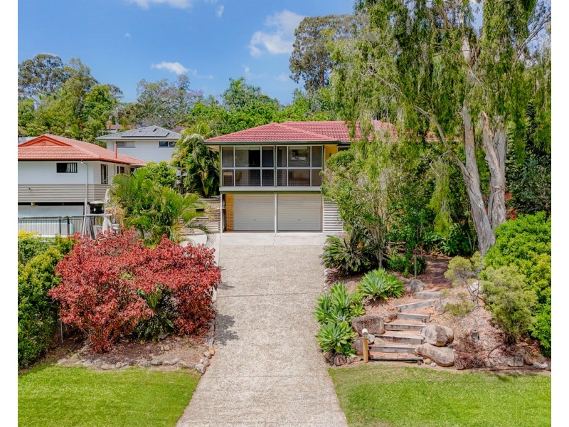 46 Tarnook Drive, Ferny Hills QLD 4055
