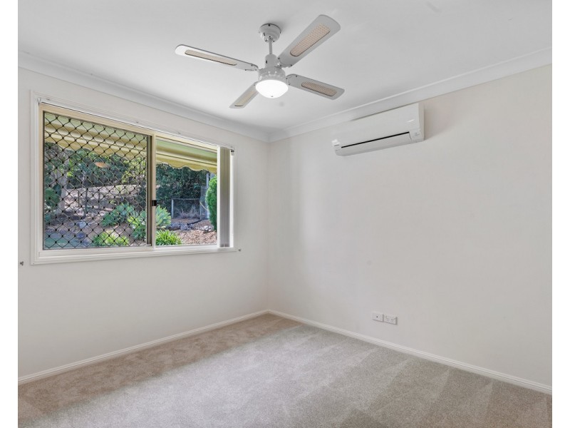 6 Plum Pine Court, Eatons Hill QLD 4037