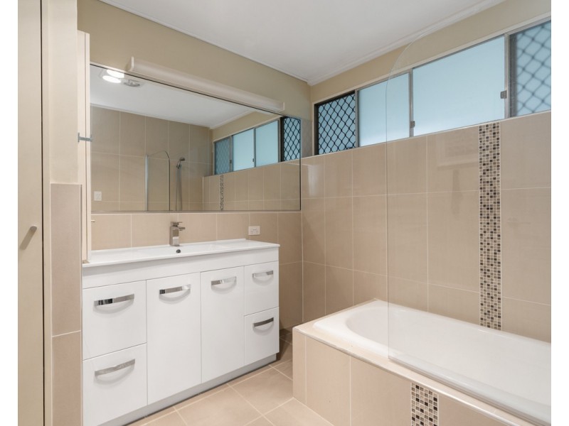 5 Alexis Street, Aspley QLD 4034