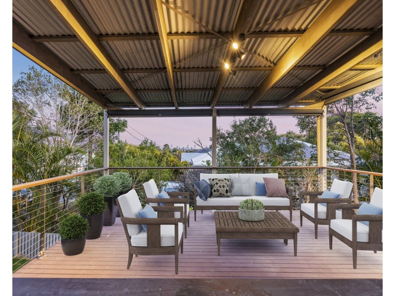 18 Alleena Street, Chermside QLD 4032