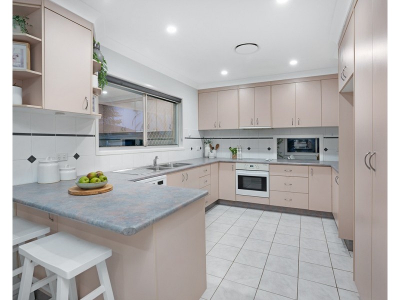 33 Kanofski Street, Chermside West QLD 4032