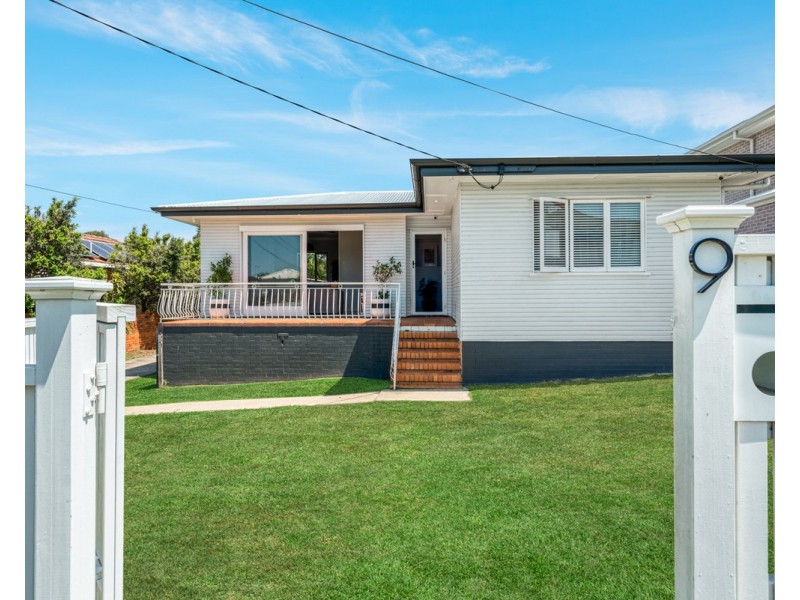 9 Ronmack Street, Chermside QLD 4032