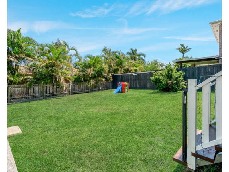 9 Ronmack Street, Chermside QLD 4032