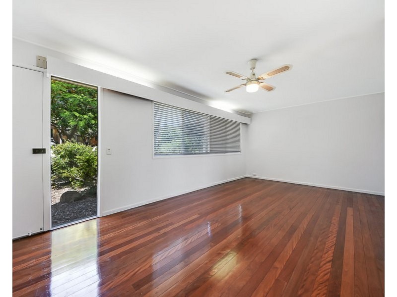 15 Arell Street, Aspley QLD 4034