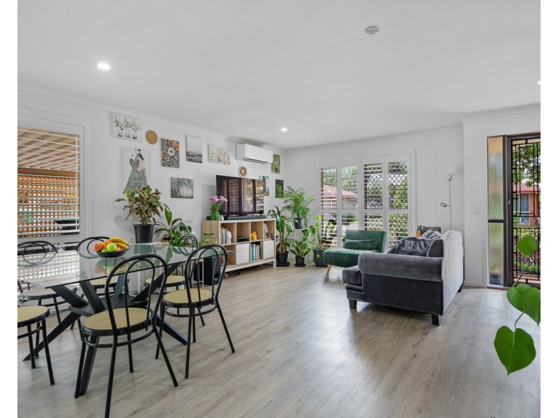 4 Pepperina Place, Fitzgibbon QLD 4018