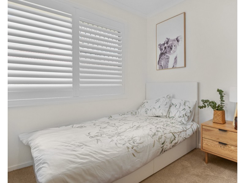 4 Pepperina Place, Fitzgibbon QLD 4018